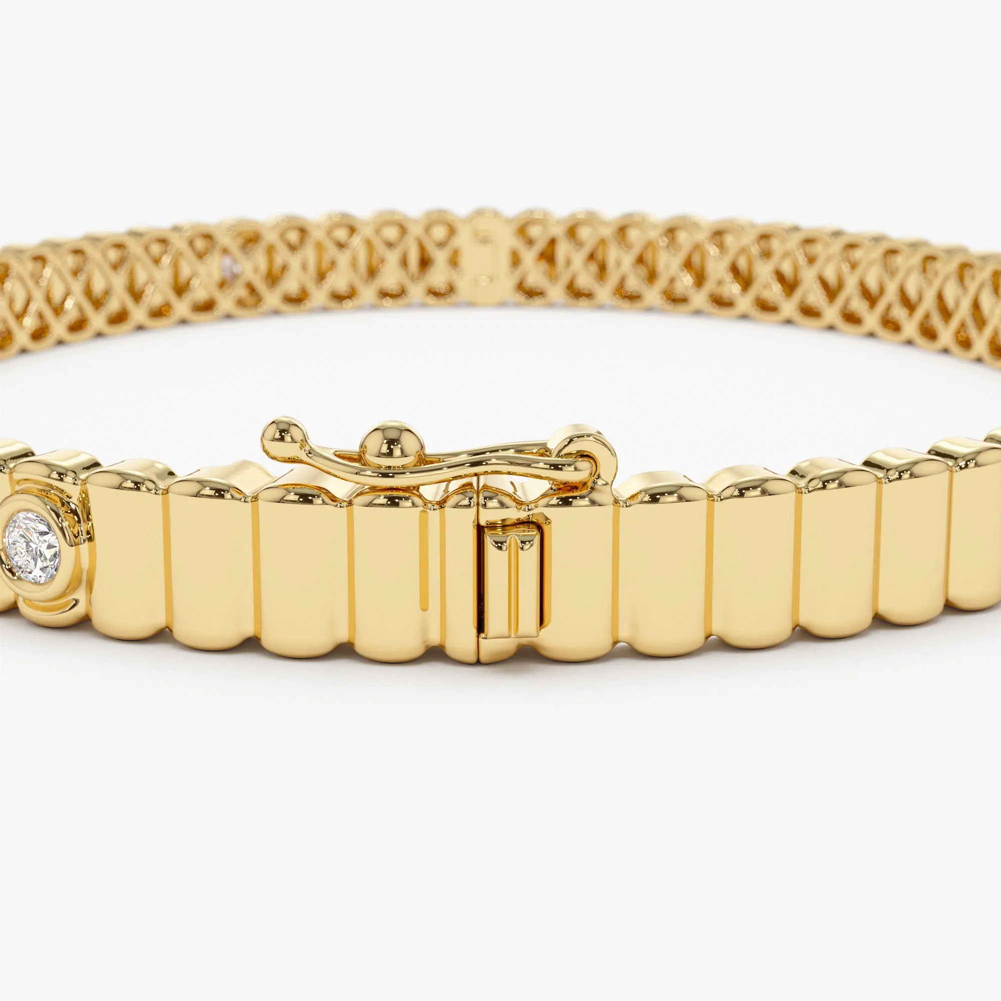 14k Gold Ribbed Diamond Bangle Bracelet