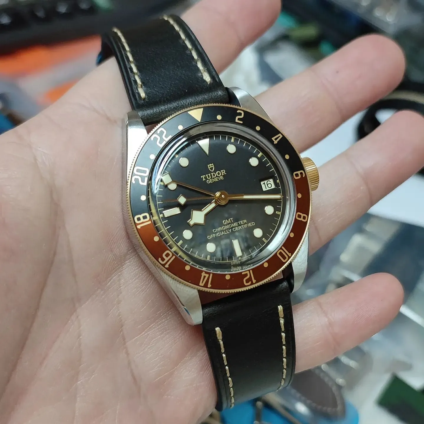22mm Dark Gray Waxed Calf Leather Watch Strap