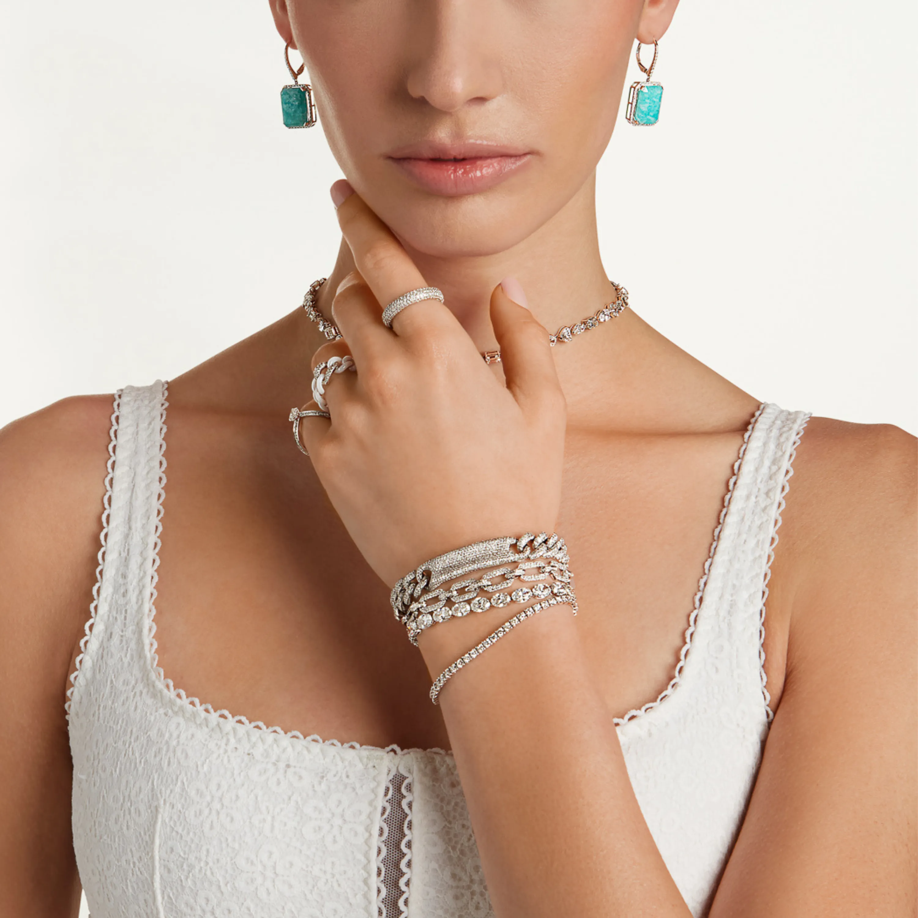 EAST WEST DIAMOND OVAL TENNIS BRACELET