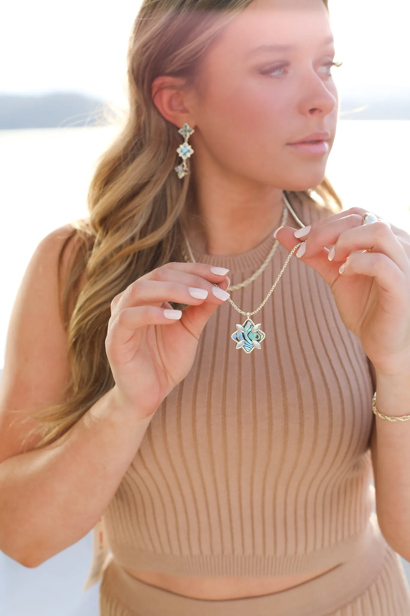 Grace Stone Pendant Necklace in Abalone Shell