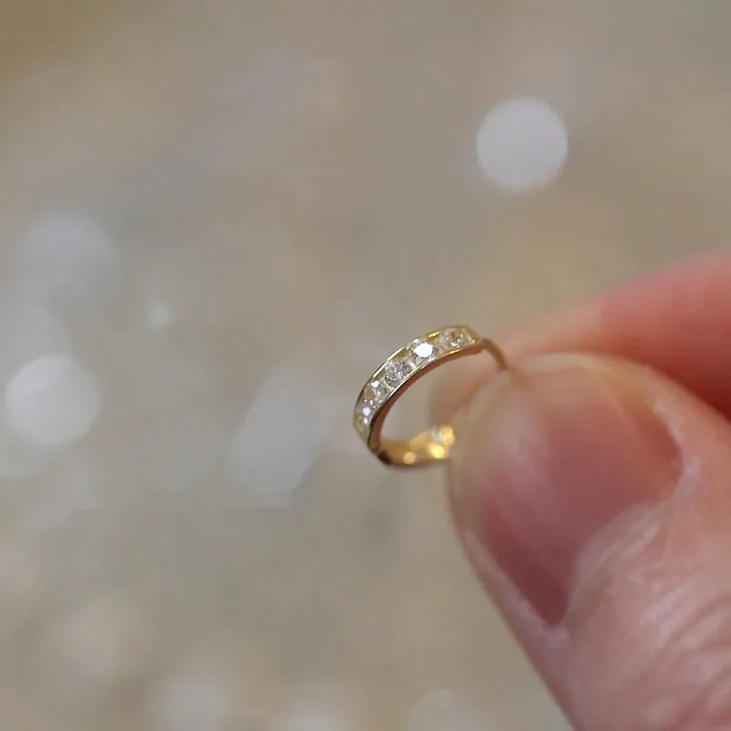 Lili Minimalist Earrings