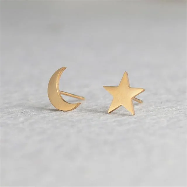 Minimalist Stud Earrings
