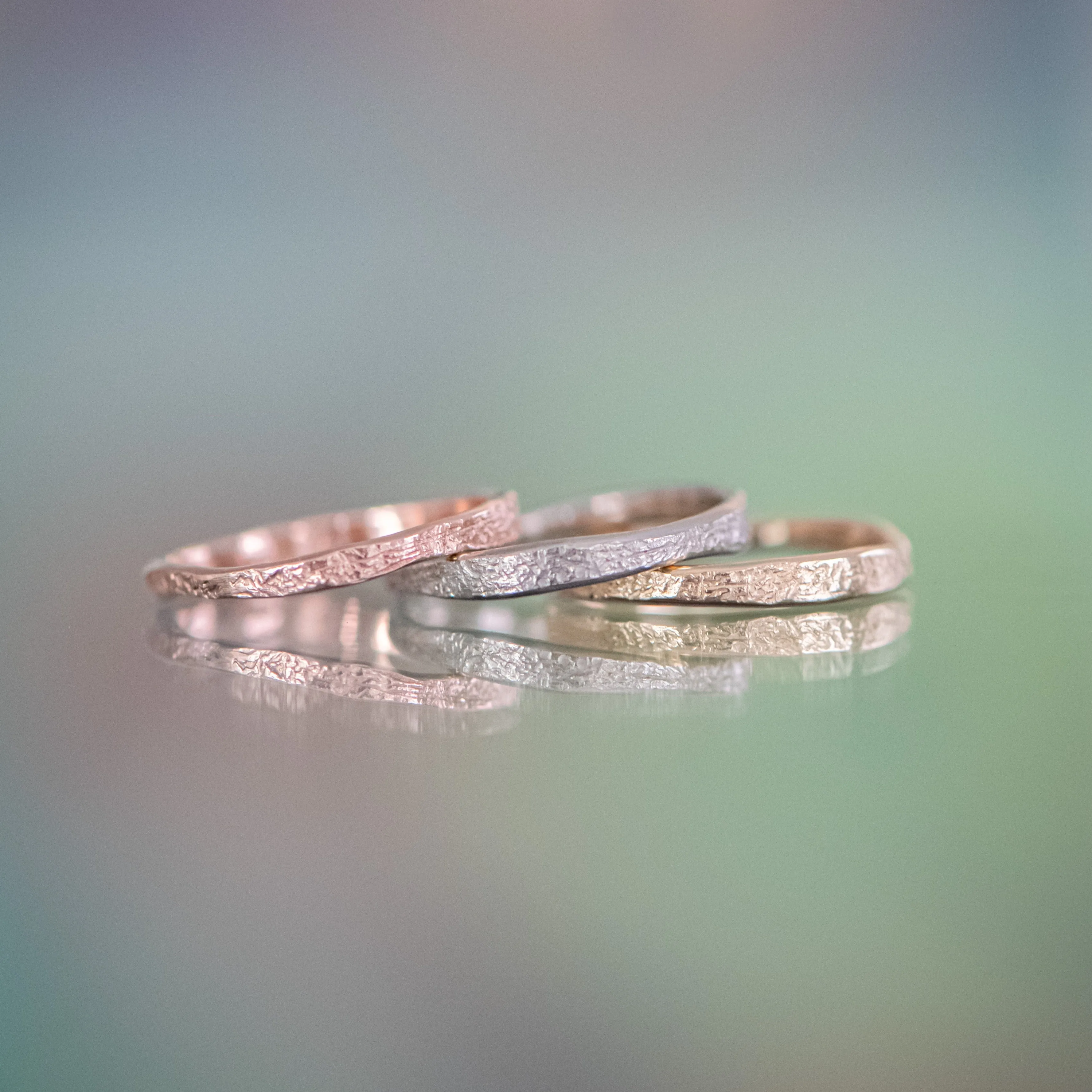 Narrow Escarpment Ring 14k