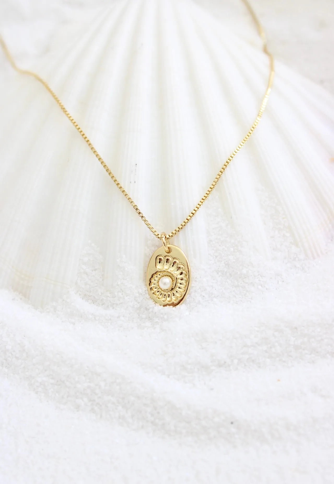 Nautilus Pearl Shell Necklace