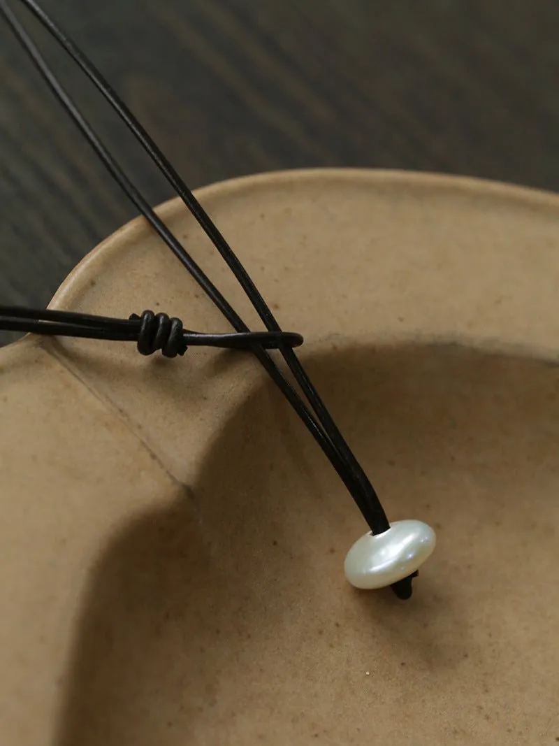 Niche Long Knotted Leather Pearl Short Necklace