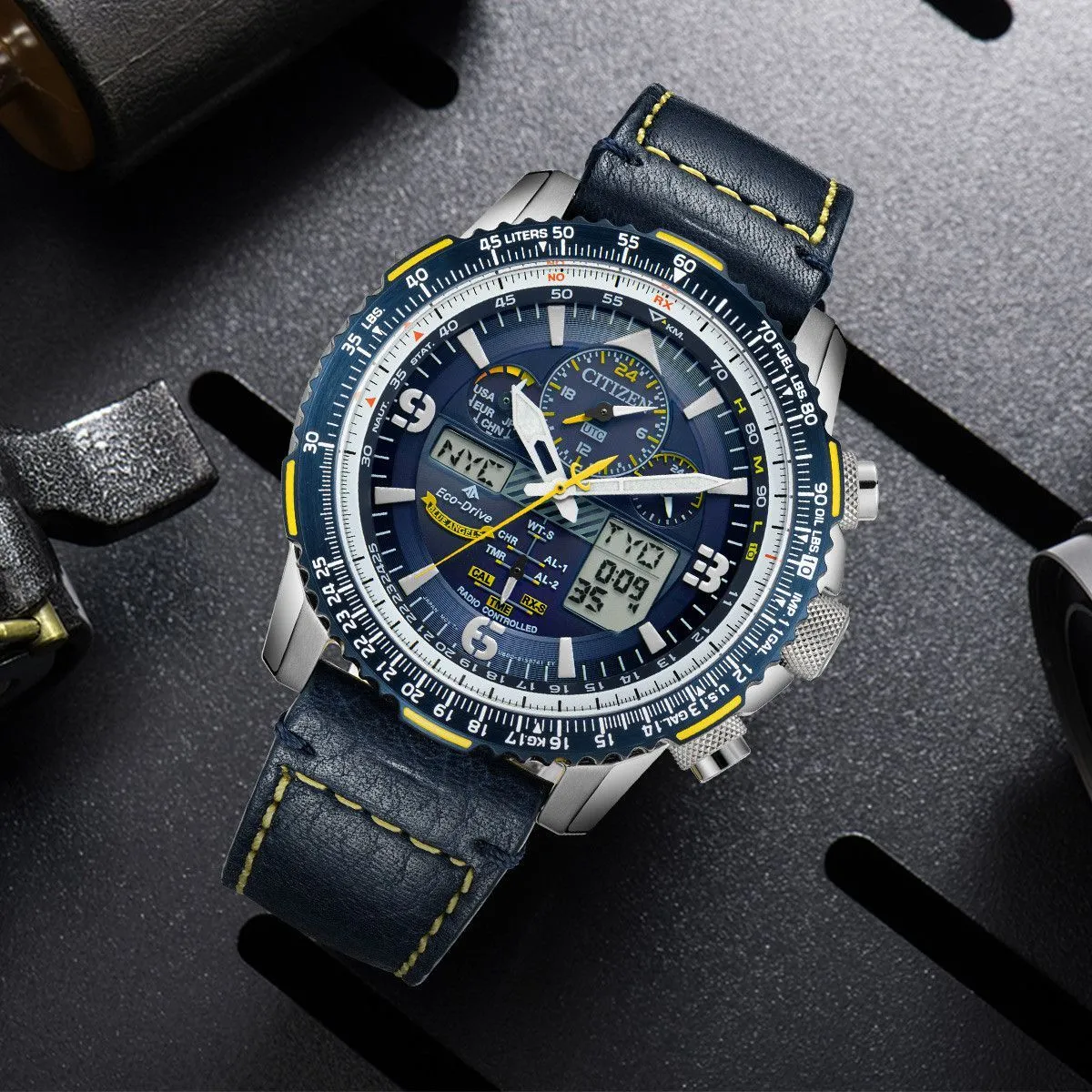 Original Citizen JY8078-01L Light-Powered Blue Angel II Radio-Controlled Watch Business luxury watch women Mechanical Watch Man