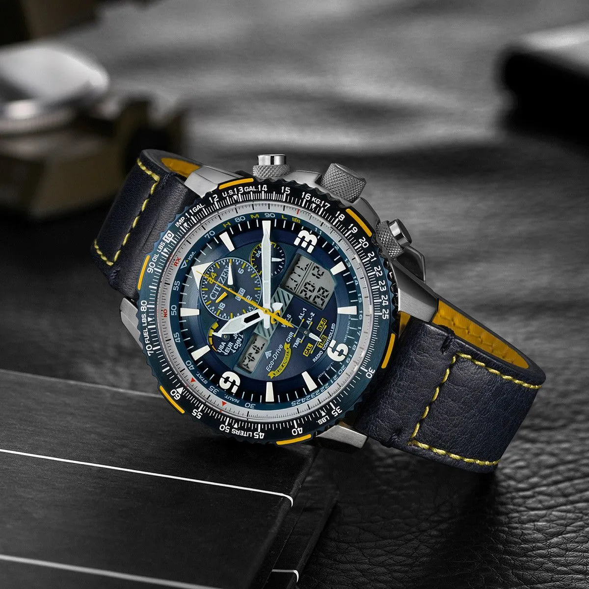 Original Citizen JY8078-01L Light-Powered Blue Angel II Radio-Controlled Watch Business luxury watch women Mechanical Watch Man