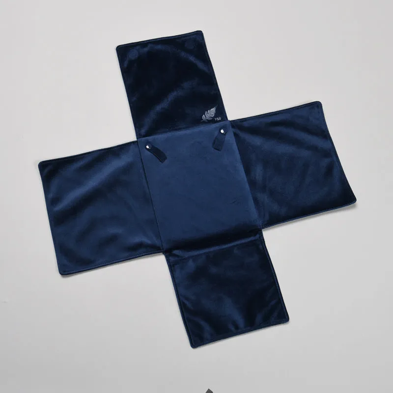 Plush Necklace Folder