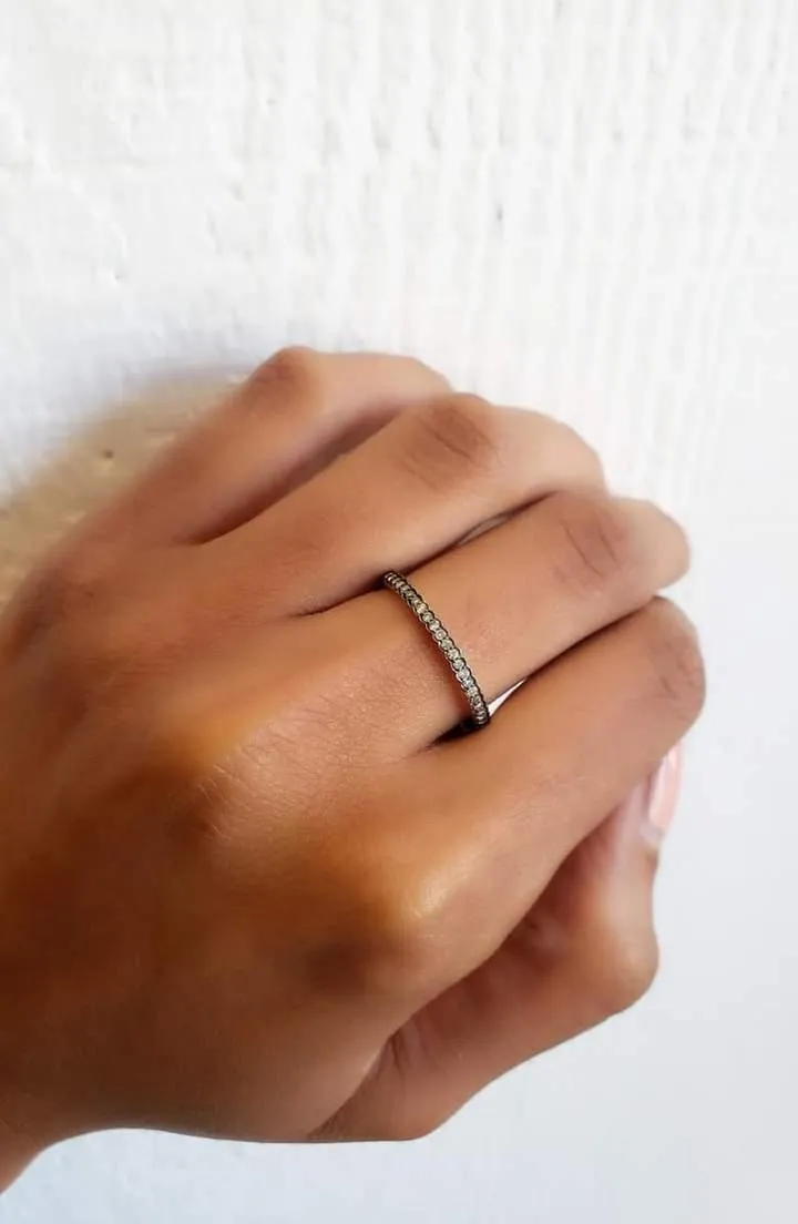 Scallop White Diamond Band